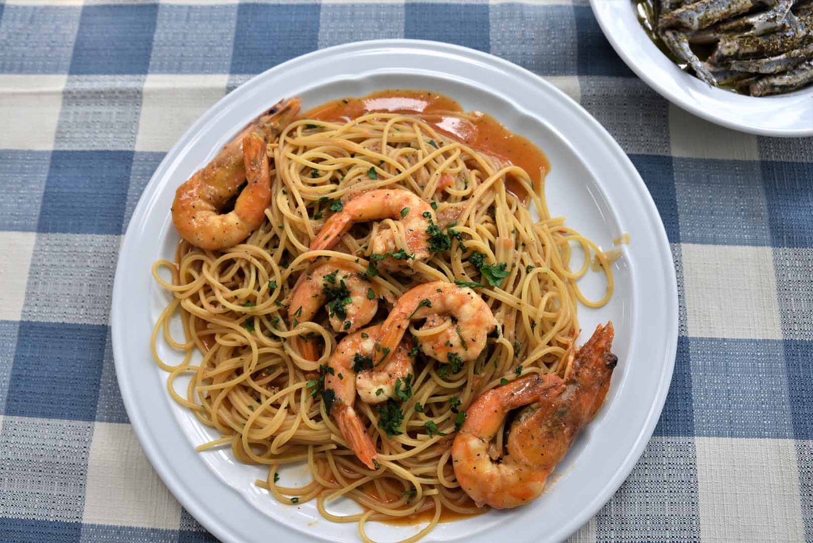 ΜΑΚΑΡΟΝΑΔΕΣ